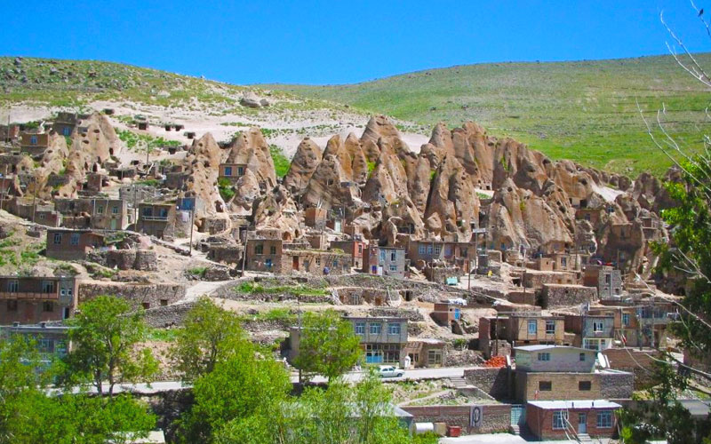 روستای کندوان از جاهای دیدنی تبریز